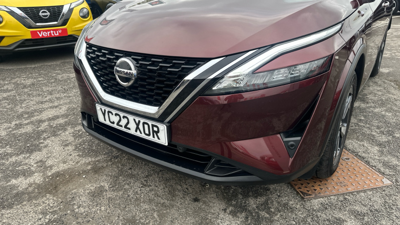 Nissan Qashqai 1.3 DiG-T MH N-Connecta 5dr Petrol Hatchback